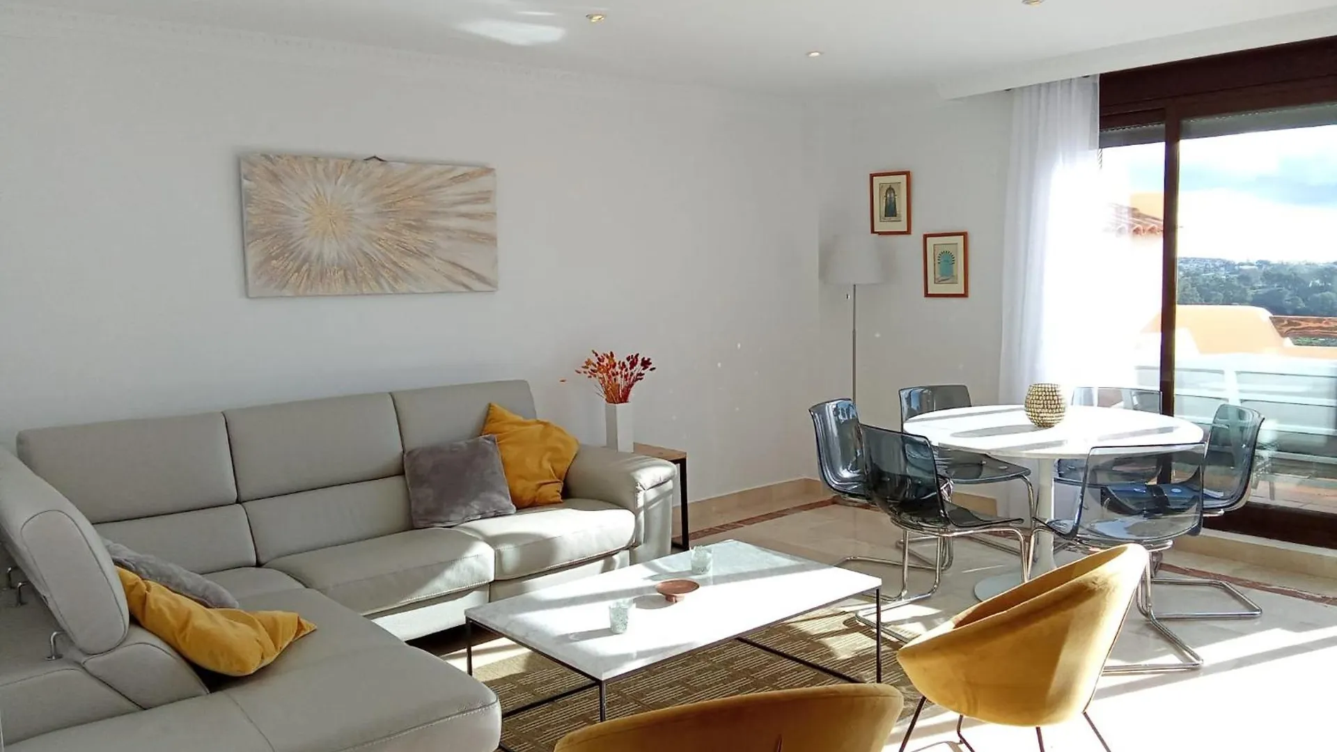 Atico Con Vista Al Mar Y Cerca Campos De Golf Apartment Estepona